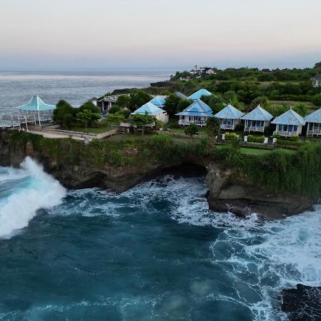 Cliff Park Lembongan Hotel Exterior photo