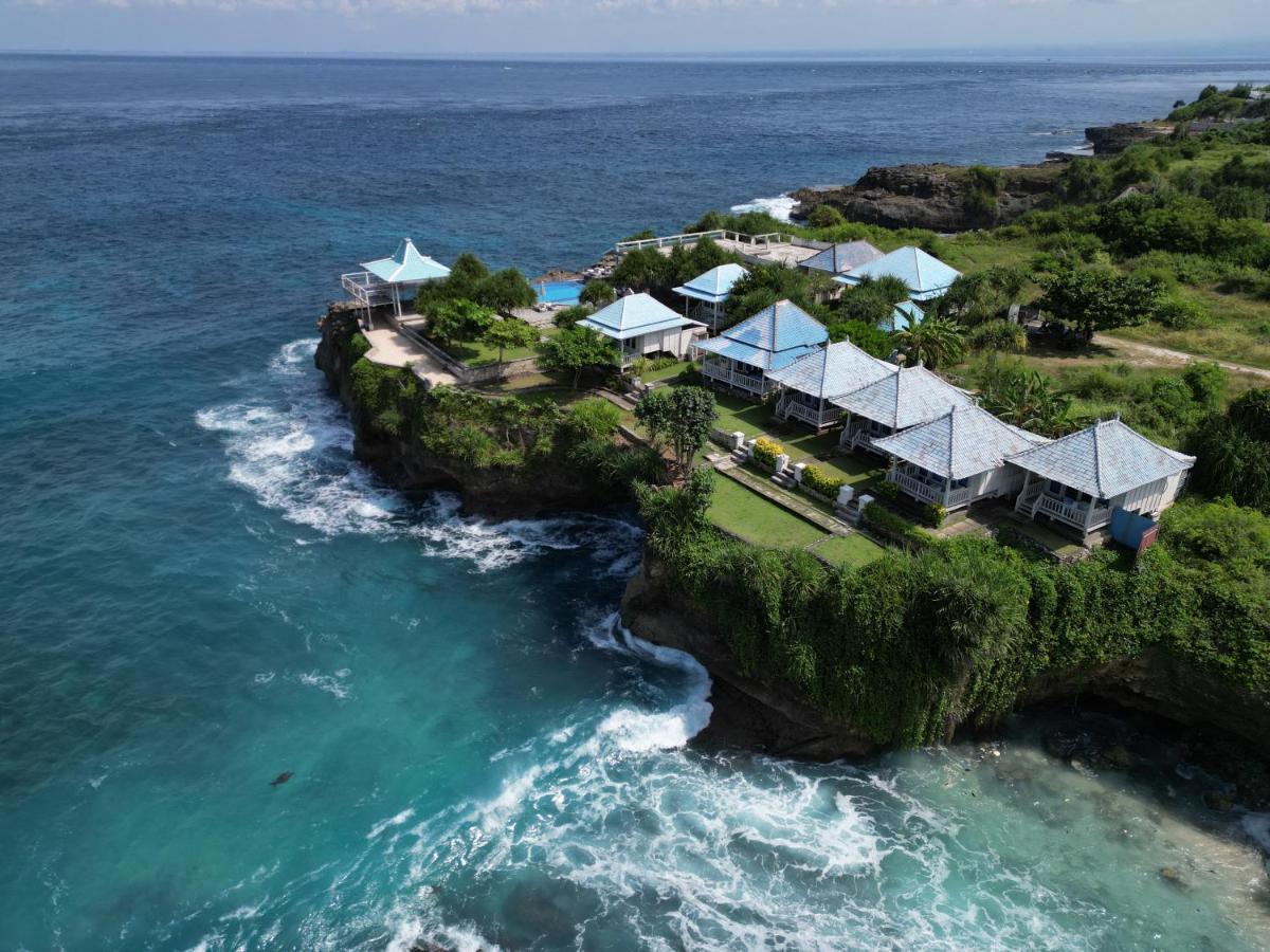 Cliff Park Lembongan Hotel Nusa Lembongan  Exterior photo