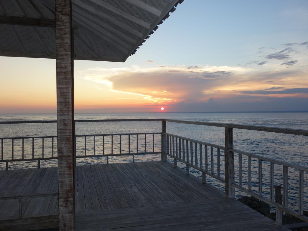 Cliff Park Lembongan Hotel Exterior photo