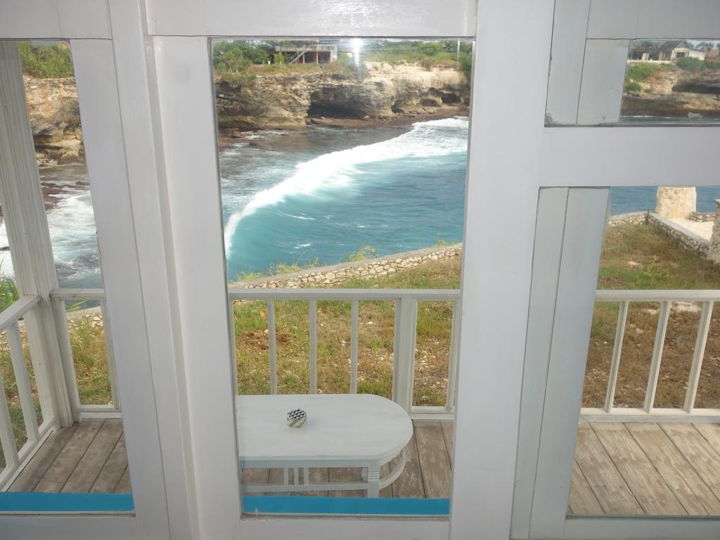 Cliff Park Lembongan Hotel Exterior photo
