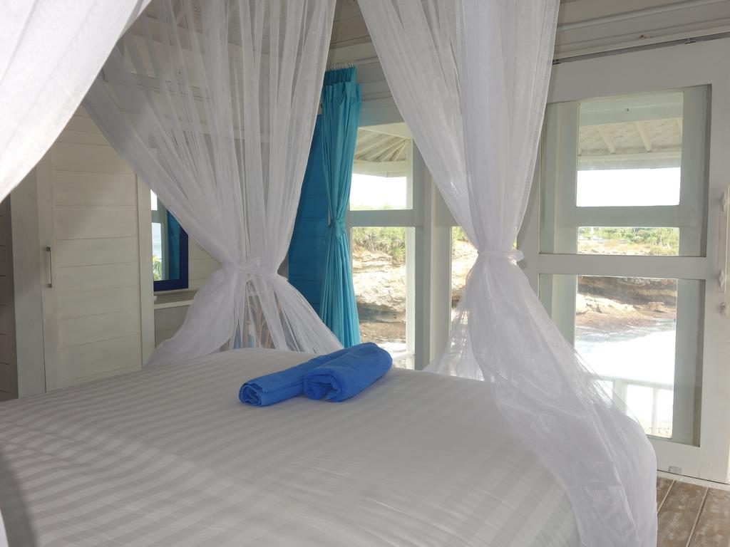 Cliff Park Lembongan Hotel Exterior photo