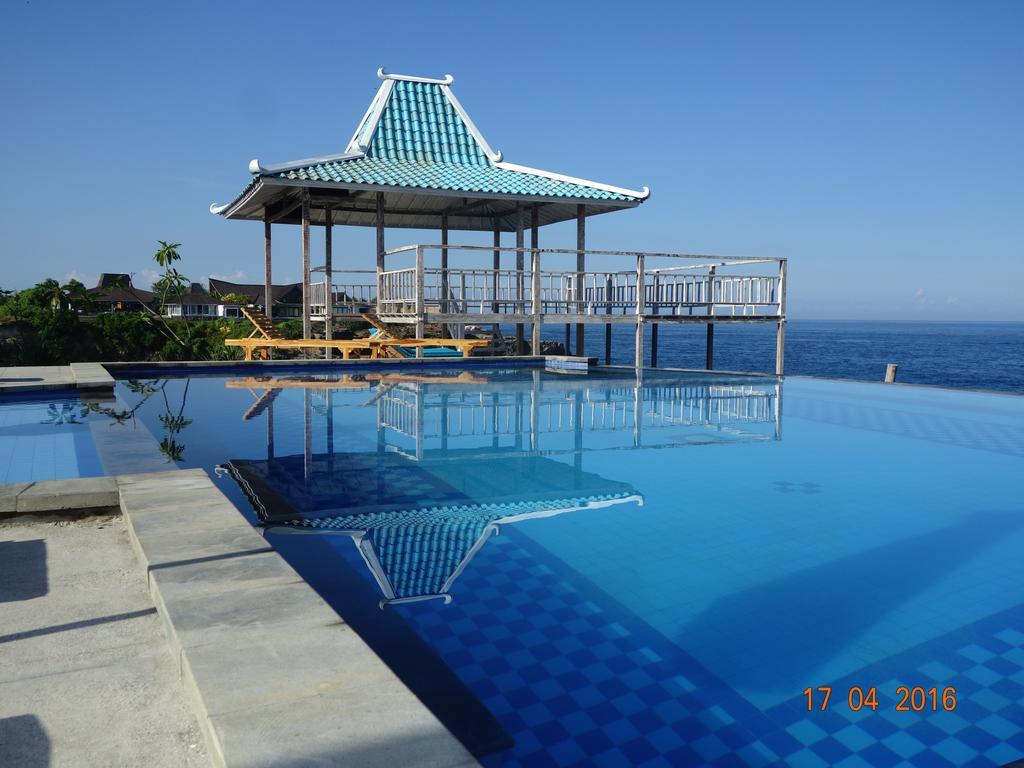Cliff Park Lembongan Hotel Exterior photo