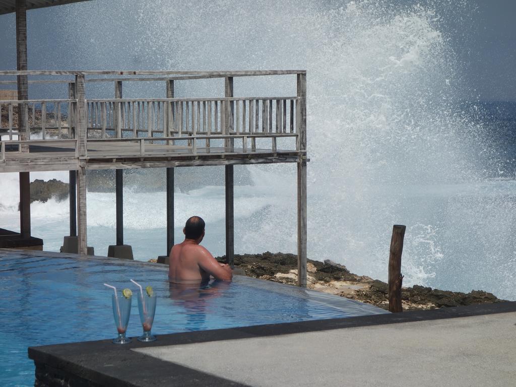 Cliff Park Lembongan Hotel Nusa Lembongan  Exterior photo