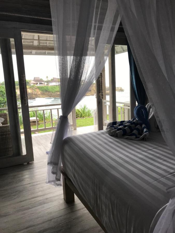 Cliff Park Lembongan Hotel Nusa Lembongan  Exterior photo